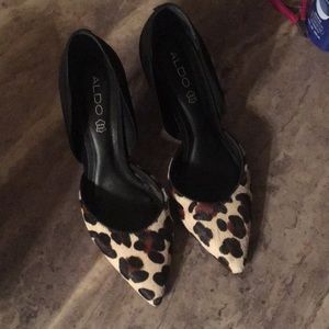 Leopard pumps.